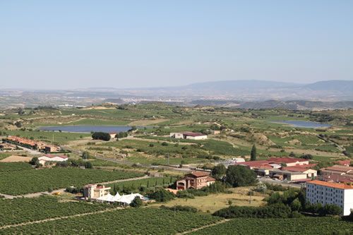 Lagunas de Laguardia. Carralogroño a la izquierda y Carravalseca a la derecha